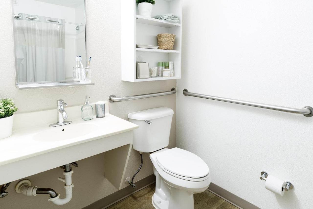Intown Suites Extended Stay Houston Tx - Hobby Airport 外观 照片