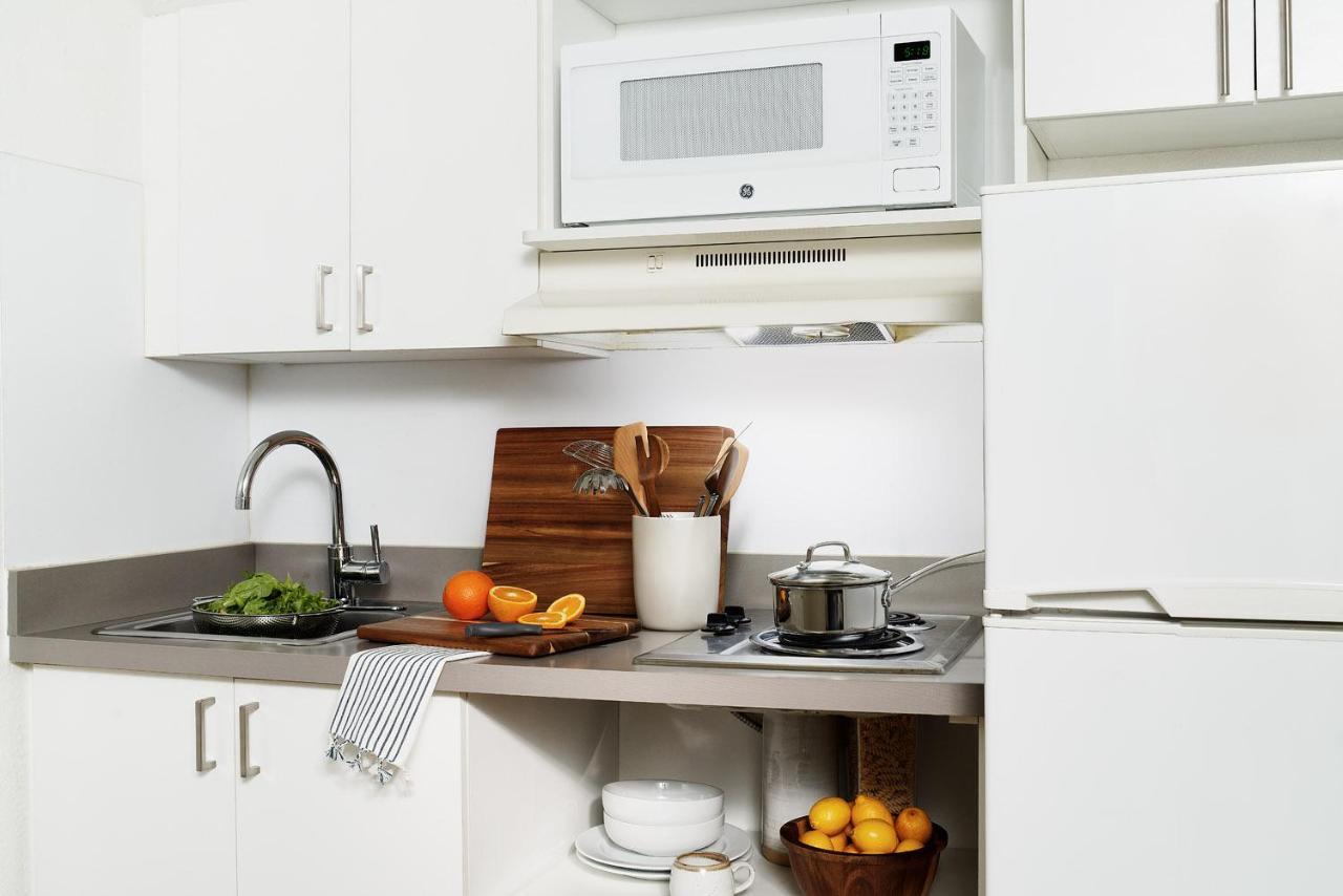 Intown Suites Extended Stay Houston Tx - Hobby Airport 外观 照片