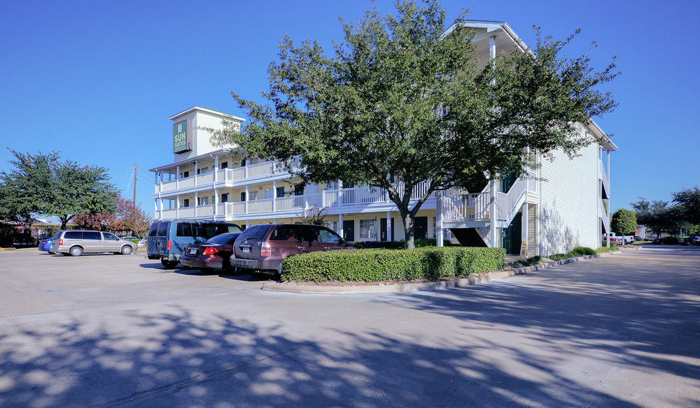 Intown Suites Extended Stay Houston Tx - Hobby Airport 外观 照片