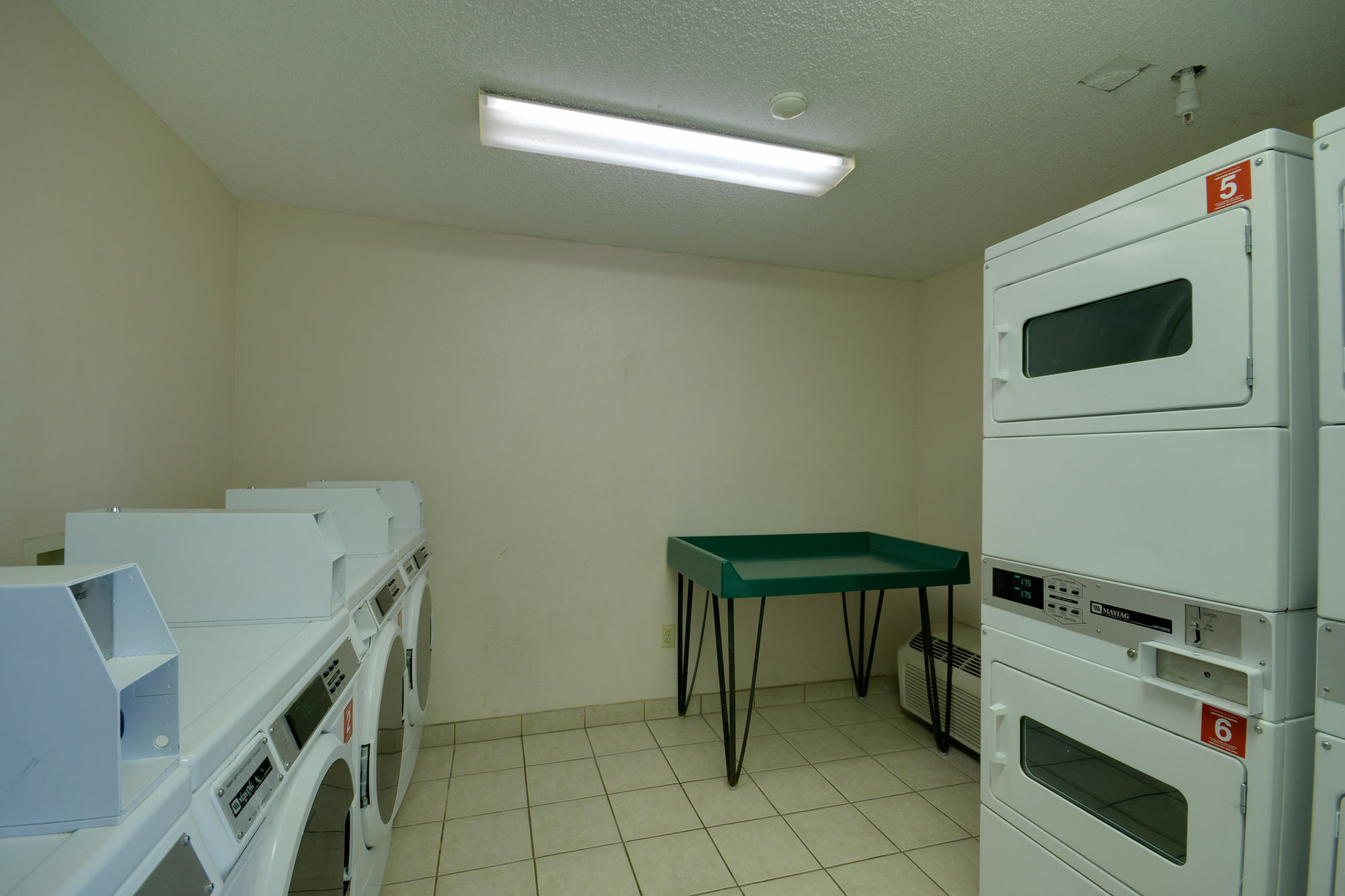 Intown Suites Extended Stay Houston Tx - Hobby Airport 外观 照片